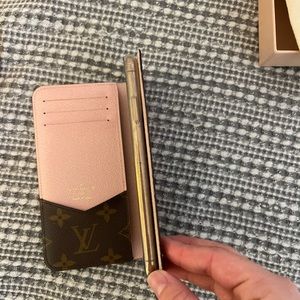 Louis vitriol iPhone XS Max folio